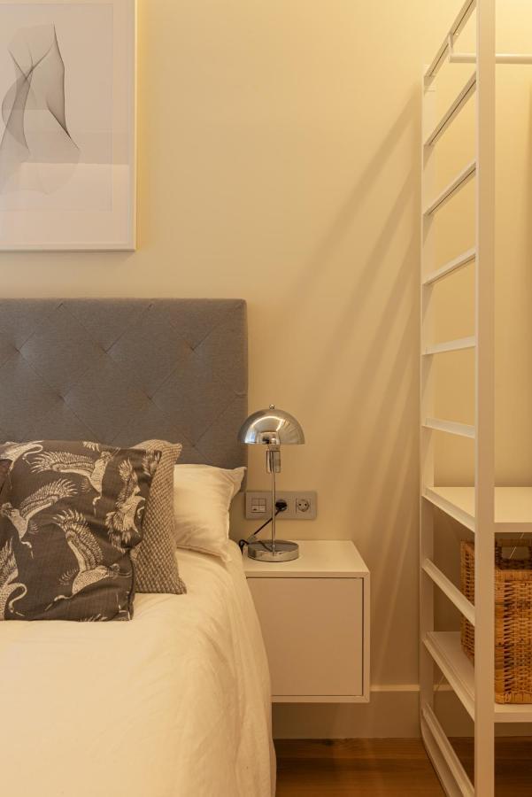 Alhondiga By Staynnapartments Bilbao